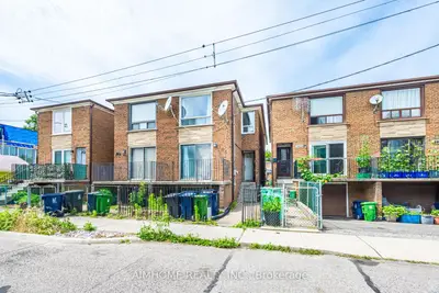 144 Wolseley Street 6, Toronto C01, On M6j 3r4