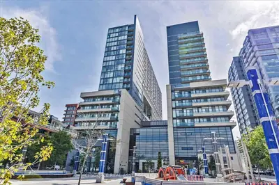 36 Lisgar Street 803e, Toronto C01, On M6j 0c7