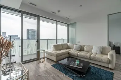 50 Charles Street E 4113, Toronto C08, On M4y 0c3