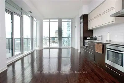 770 Bay Street 2701, Toronto C01, On M5g 0a6