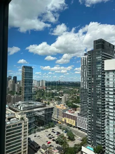 82 Dalhousie Street 3717, Toronto C08, On M5b 0c5
