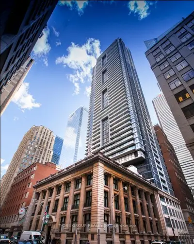 70 Temperance Street 2417, Toronto C01, On M5h 0b1