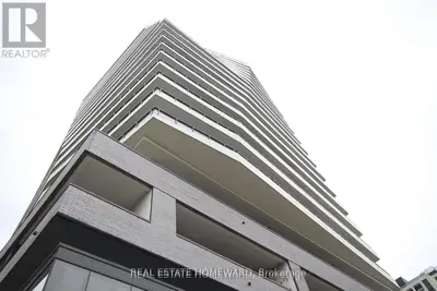 11 Lillian Street 1108, Toronto C10, On M4s 2h7