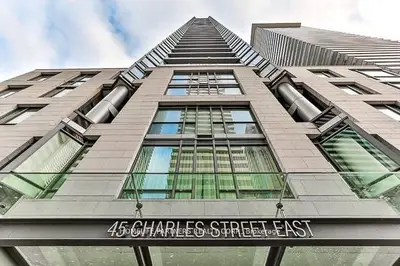 45 Charles Street E 4007, Toronto C08, On M4y 0b8
