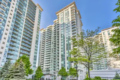 35 Bales Avenue 1002, Toronto C14, On M2n 7l7