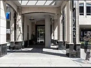 763 Bay Street 1212, Toronto C01, On M5g 2r3