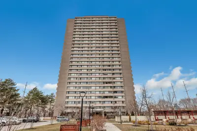 725 Don Mills Road 2403, Toronto C11, On M3c 1s8