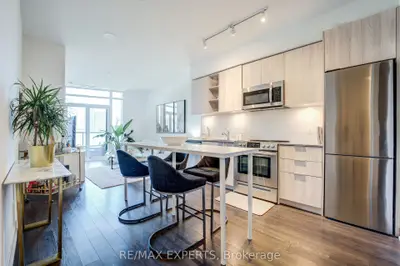 30 Ordnance Street 402, Toronto C01, On M6k 1a2
