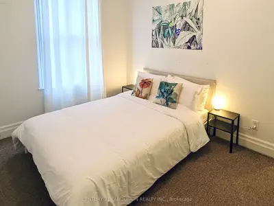 Fourplex in Toronto