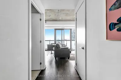 11 Charlotte Street 2305, Toronto C01, On M5v 2h5