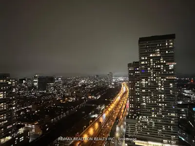 55 Cooper Street 3807, Toronto C01, On M5e 0g1