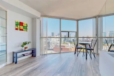 705 King Street W 1909, Toronto C01, On M5v 2w8