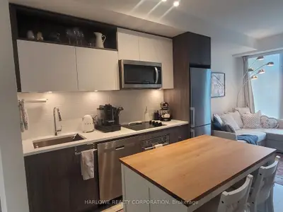 121 Lower Sherbourne Street 955 Sw, Toronto C08, On M5a 0w8