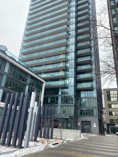 33 Lombard Street 310, Toronto C08, On M5c 3h8