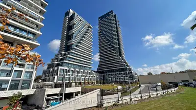 30 Inn On The Park Drive Ph10, Toronto C13, On M3c 0p7