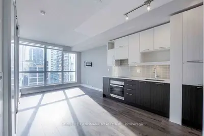 30 Nelson Street 2303, Toronto C01, On M5v 0h5