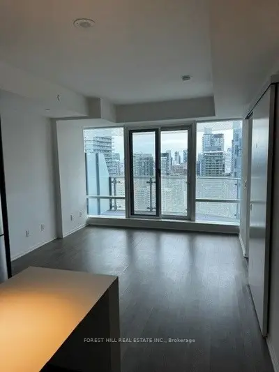 1 Bloor Street E 2906, Toronto C08, On M4w 0a8