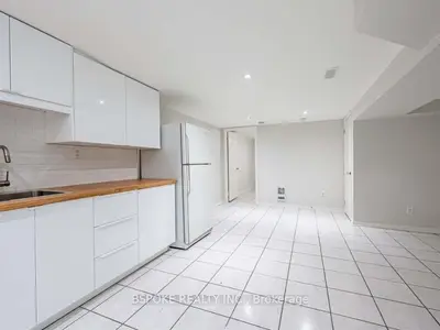 641 Ossington Avenue Lower, Toronto C01, On M6g 3t6