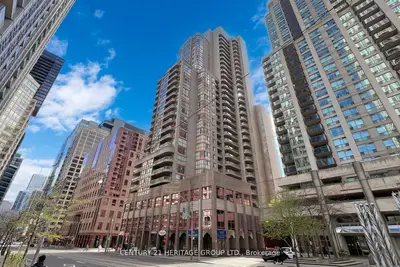 736 Bay Street 901, Toronto C01, On M5g 2m4
