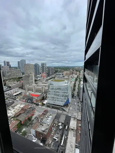 20 Edward Street 2519, Toronto C01, On M5g 1c9