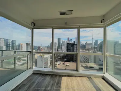 386 Yonge Street 2809, Toronto C01, On M5b 1s9