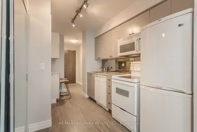 50 Lynn Williams Street 615, Toronto C01, On M6k 3r9