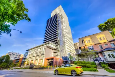 101 Erskine Avenue 912, Toronto C10, On M4p 1y5