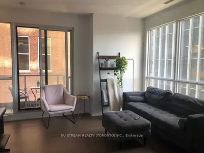 70 Temperance Street 1411, Toronto C01, On M5h 0b1
