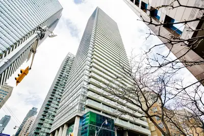38 Grenville Street 1206, Toronto C01, On M4y 1a5