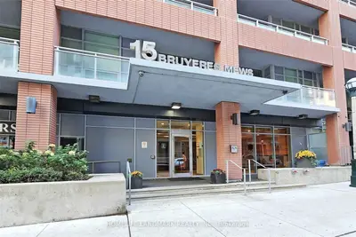 15 Bruyeres Mews 513, Toronto C01, On M5v 0a7