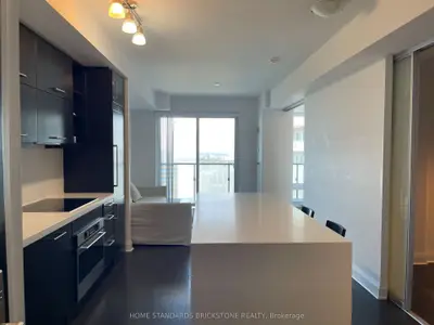 1080 Bay Street 4205, Toronto C01, On M5s 0a5