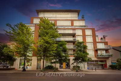 Condo Apartment in Toronto