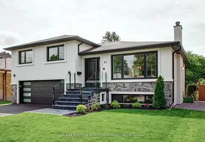 97 Betty Ann Drive, Toronto C07, On M2n 1x1