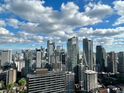 45 Charles Street E 3815, Toronto C08, On M4y 0b8