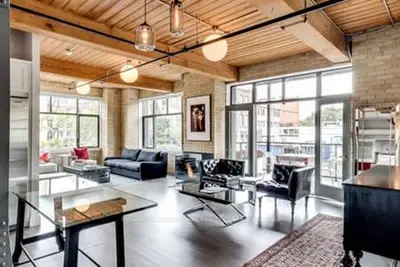 436 Wellington Street W 205, Toronto C01, On M5v 1e3