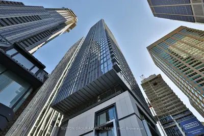 8 Cumberland Street 1904, Toronto C02, On M4w 0b6