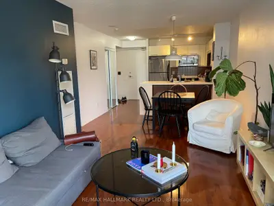 25 Carlton Street 1805, Toronto C08, On M5b 1l2