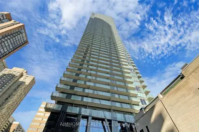 1080 Bay Street 1704, Toronto C01, On M5s 0a5