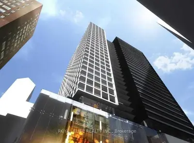 20 Edward Street 1210, Toronto C01, On M5g 1c9