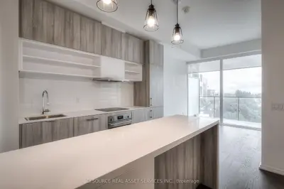 8 Hillsdale Avenue 1242, Toronto C10, On M4s 0b2