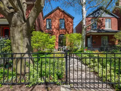 479 Clinton Street, Toronto C02, On M6g 2z3