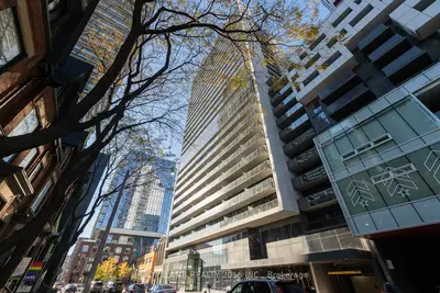 330 Richmond Street W 802, Toronto C01, On M5v 0m4