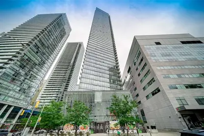 832 Bay Street 1110, Toronto C01, On M5s 1z6