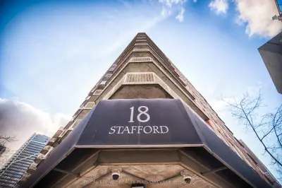 18 Stafford Street 1016, Toronto C01, On M5v 3w4