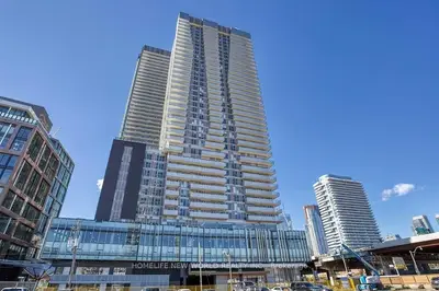 20 Richardson Street 1401, Toronto C01, On M5v 0s6