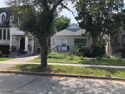 Detached in Toronto