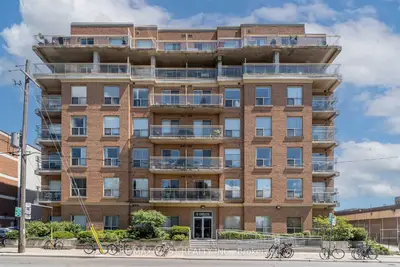 11 Christie Street 206, Toronto C02, On M6g 4c3
