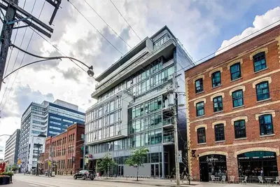 650 King Street W 509, Toronto C01, On M5v 0h6
