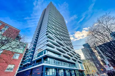 85 Wood Street 3009, Toronto C08, On M4y 0e8