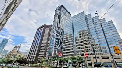 426 University Avenue 2602, Toronto C01, On M5g 1s9